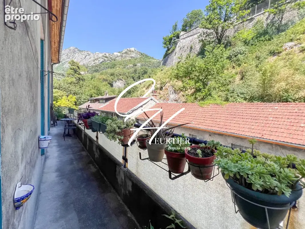 Appartement 144 m² à Grenoble  - photo 9