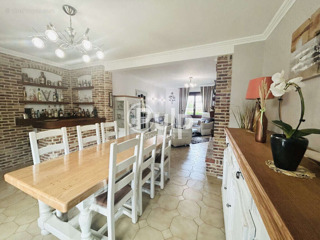 Maison à COURCELLES-LES-LENS