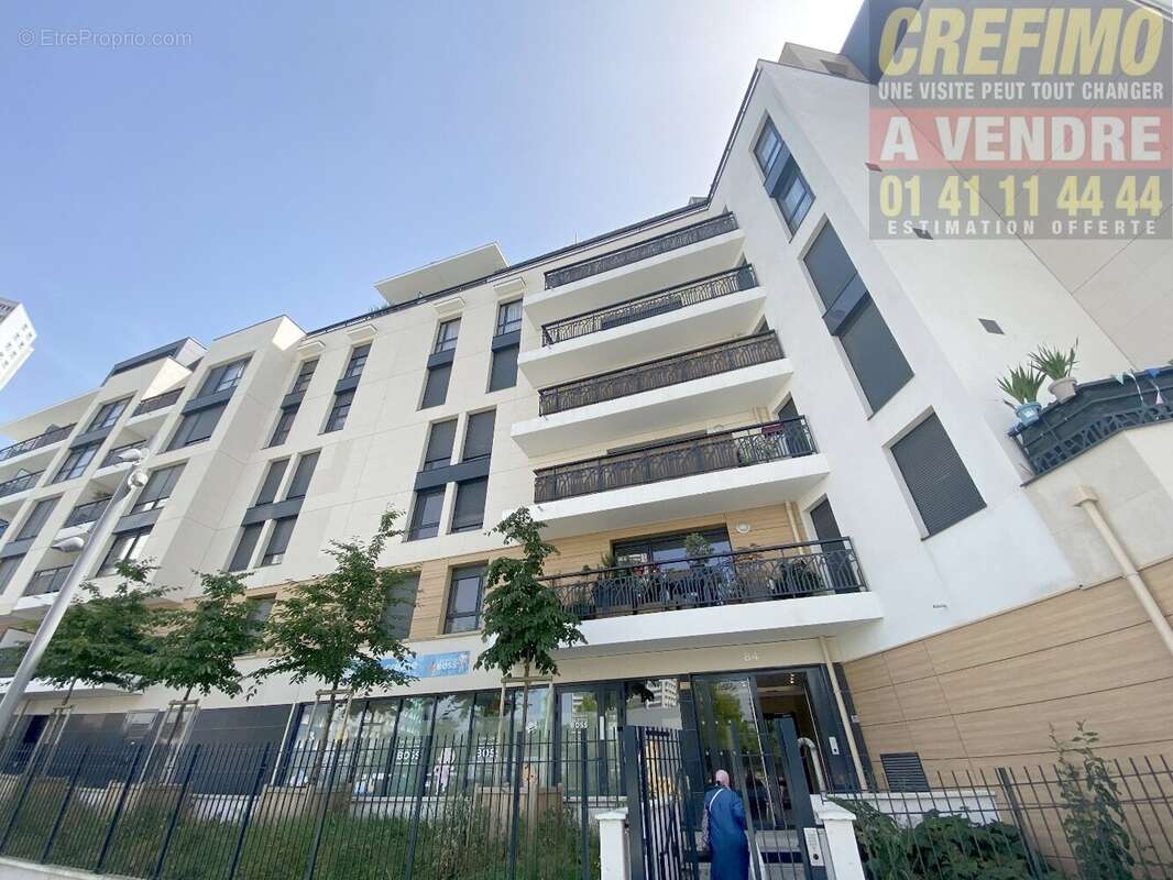 Appartement à COLOMBES