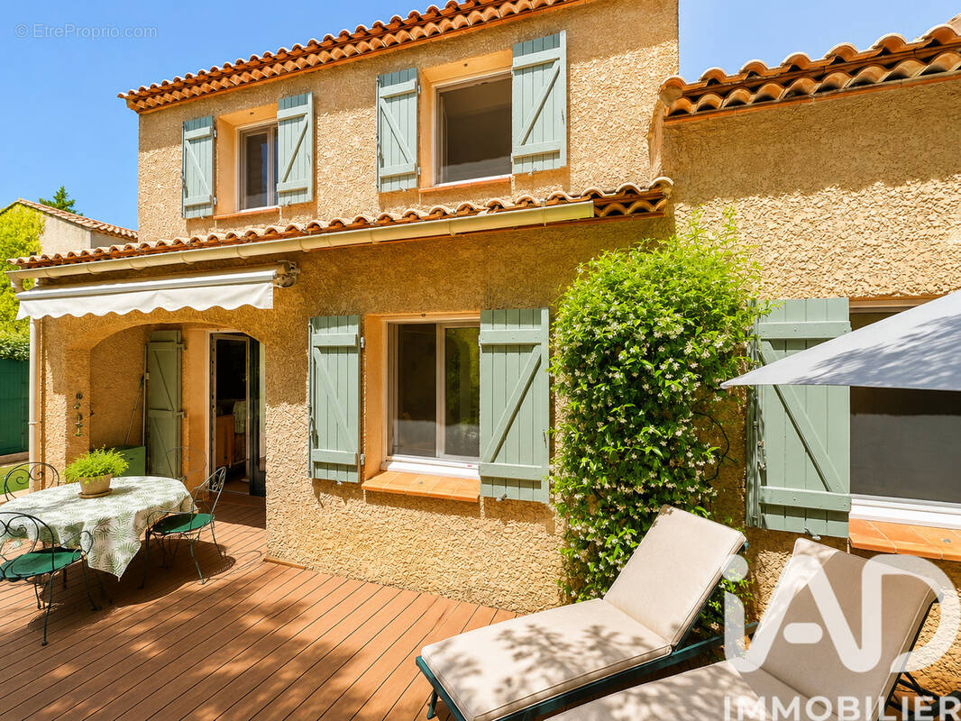 Photo 1 - Maison à SIX-FOURS-LES-PLAGES