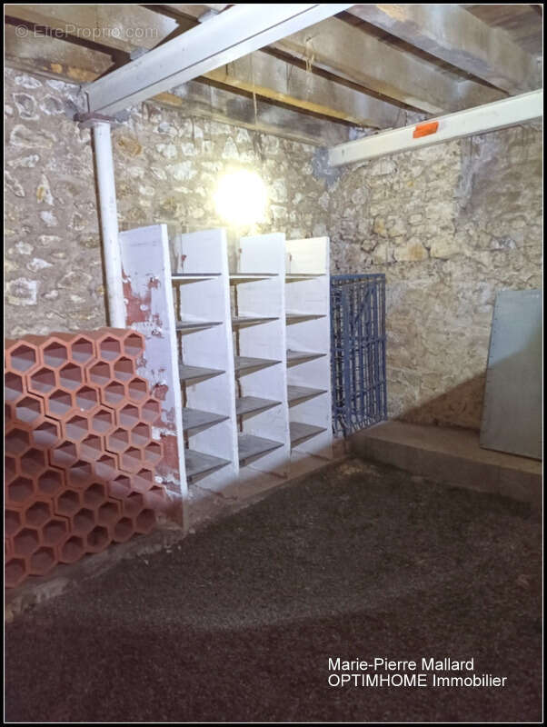 Maison à POUSSANGES