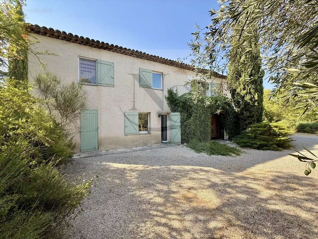 Maison à AIX-EN-PROVENCE