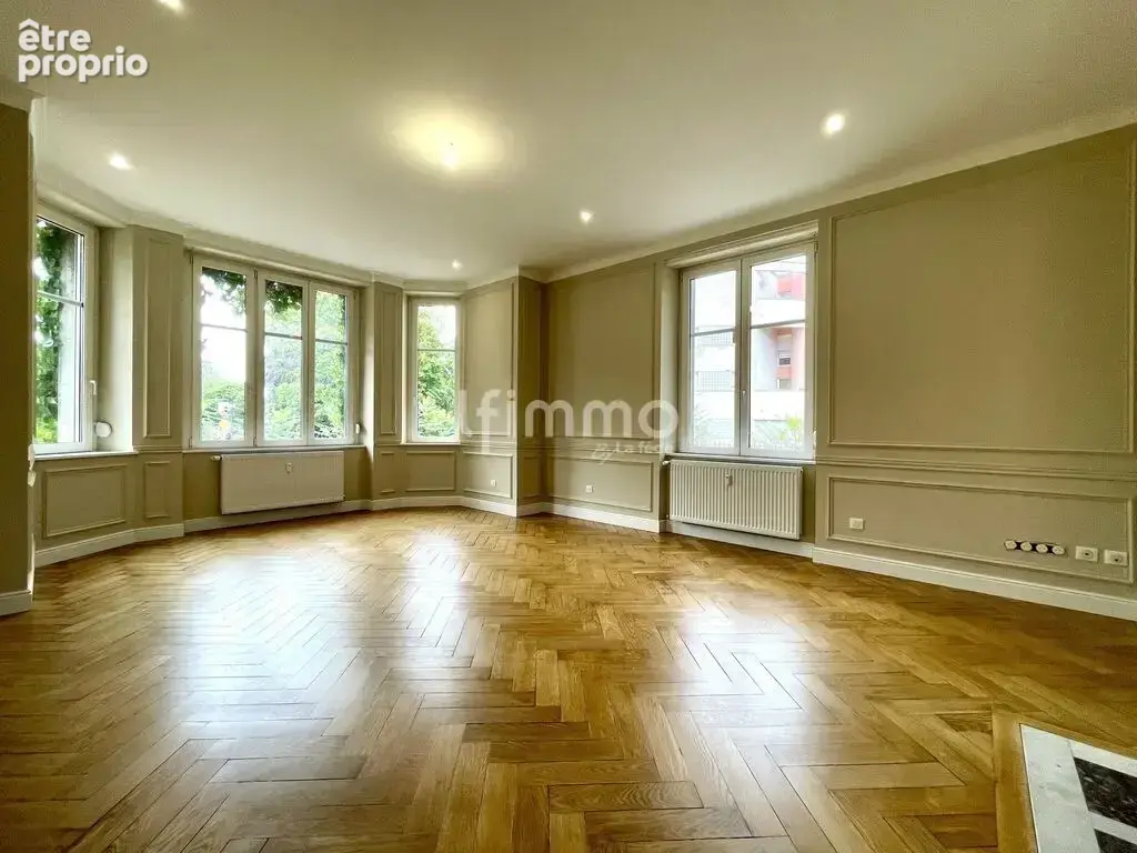 Appartement bourgeois avec jardin - photo 3
