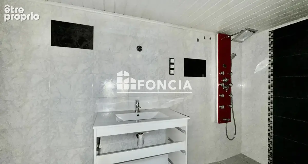 CAP D AGDE , Local commercial ou appartement – 73 m² – Style loft – Proche plage - photo 3