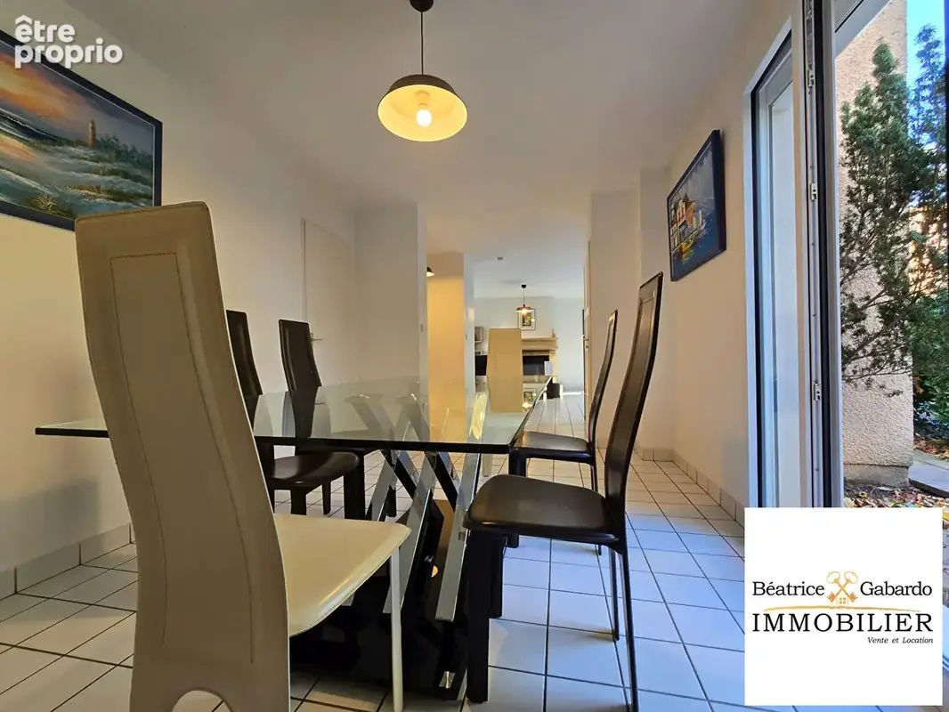 Maison St Genis Laval 5 pièce(s) 130  m² - photo 4