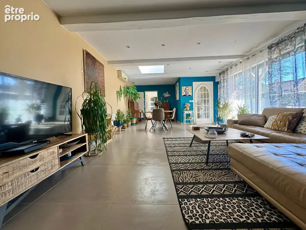 Superbe plain-pied de 149 m² avec jardin et stationnement ! - photo 7