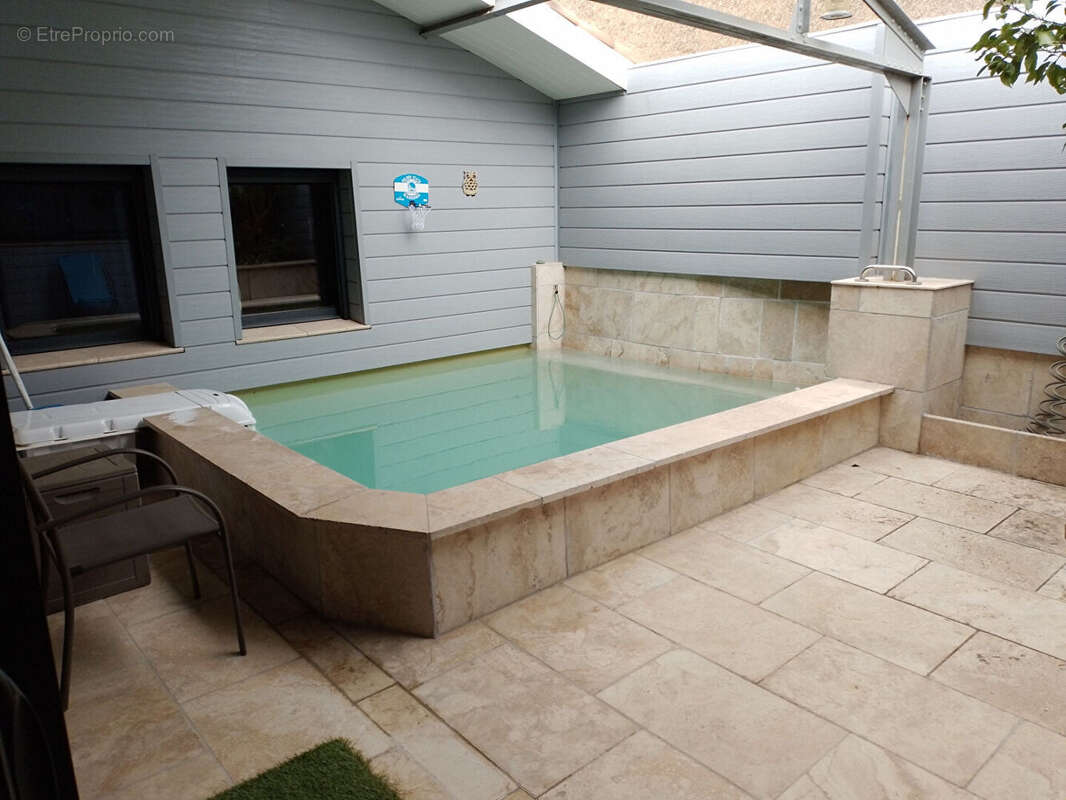 Maison à CASTELNAU-D&#039;AUDE