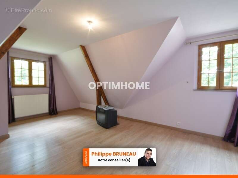 Maison à SYLVAINS-LES-MOULINS