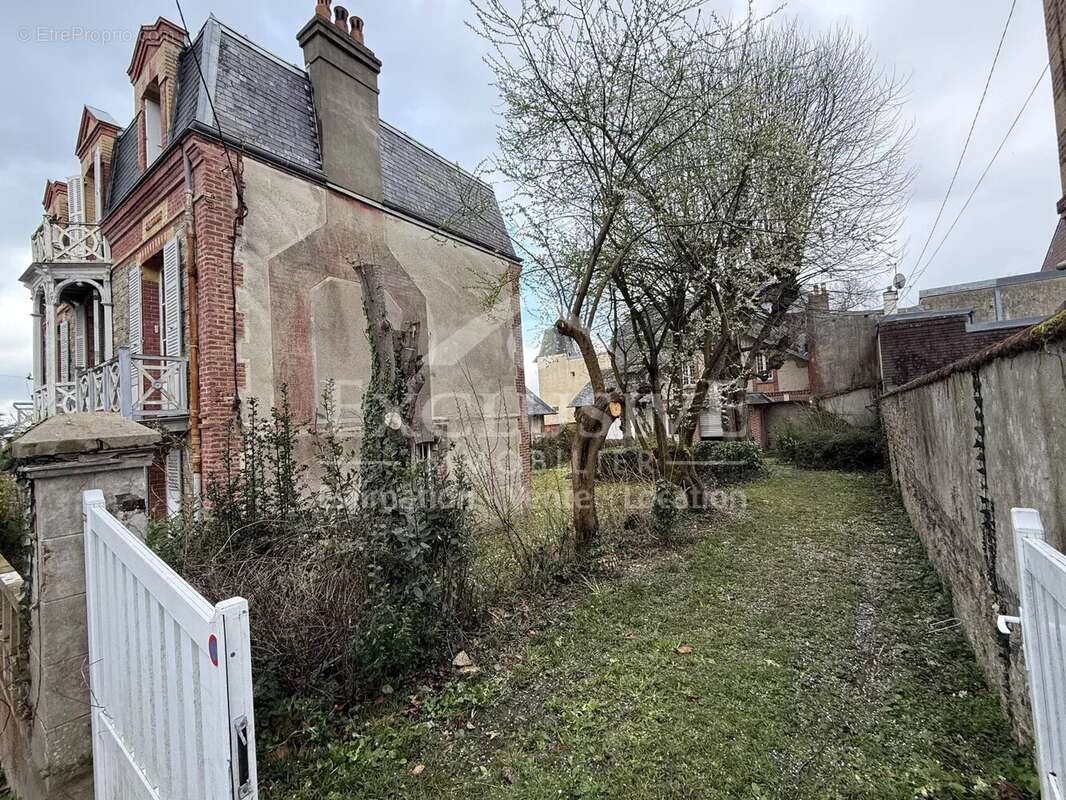 Maison à VILLERS-SUR-MER