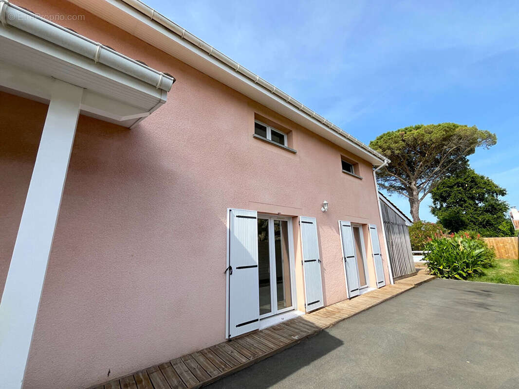 Maison à GUJAN-MESTRAS