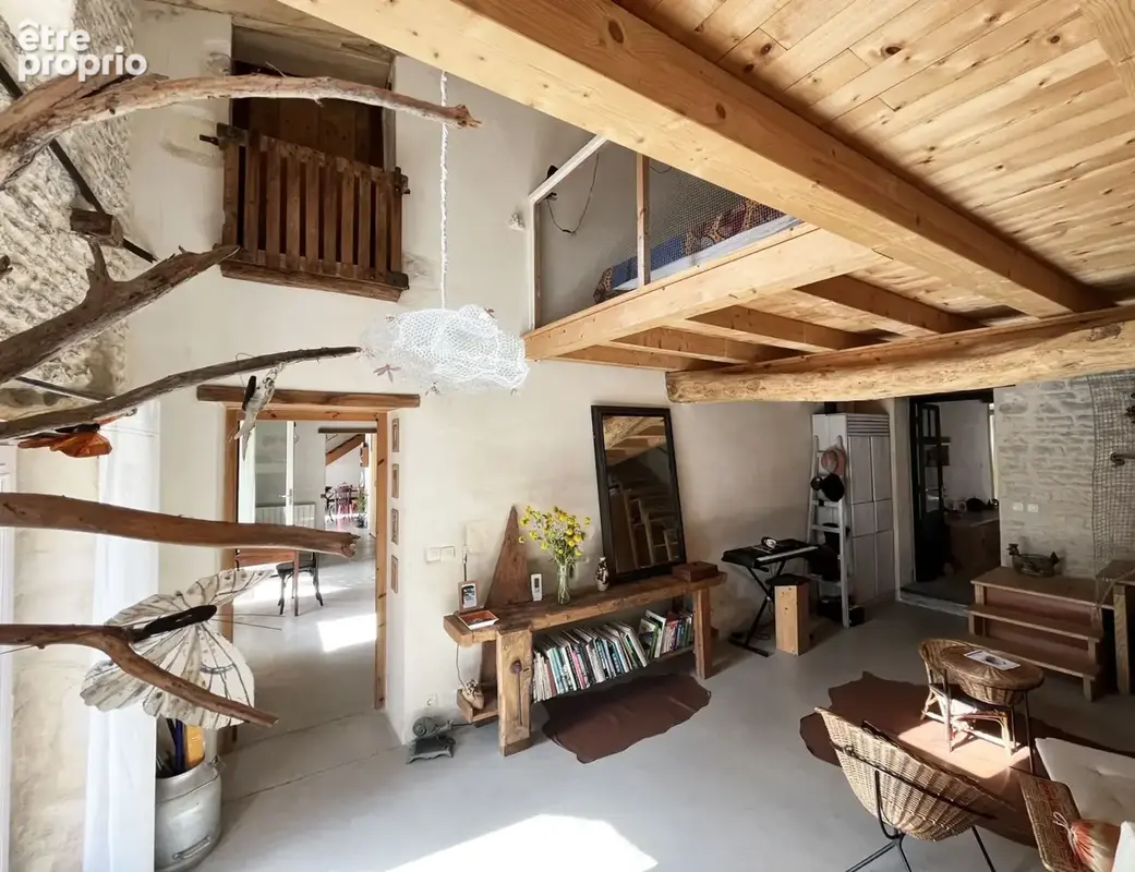 Maison à vendre 7 pièces avec dépendance sur terrain de 1140 m² AUMAGNE (17) - photo 7
