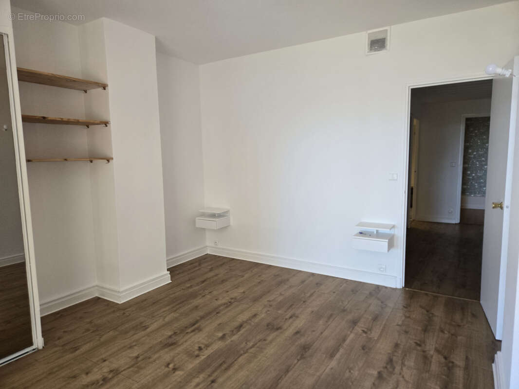 Appartement à MARSEILLE-7E
