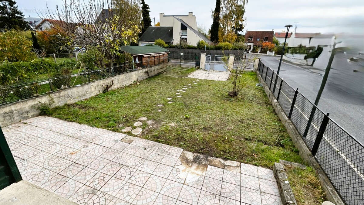 Maison à SAINT-LEU-LA-FORET