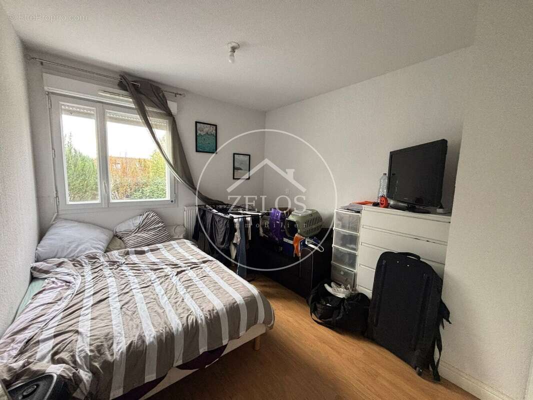 Appartement à VILLENAVE-D&#039;ORNON