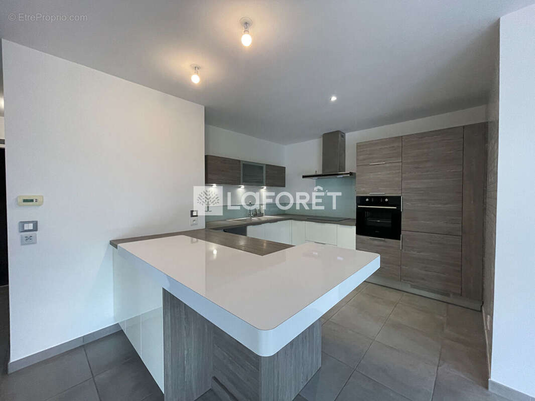 Appartement Santeny 3 pièce(s) 75 m2 - photo 9
