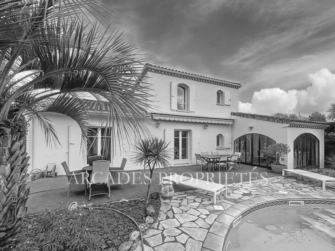 Maison à MERIGNAC