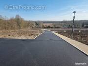 Terrain à SAINT-LEGER-PRES-TROYES