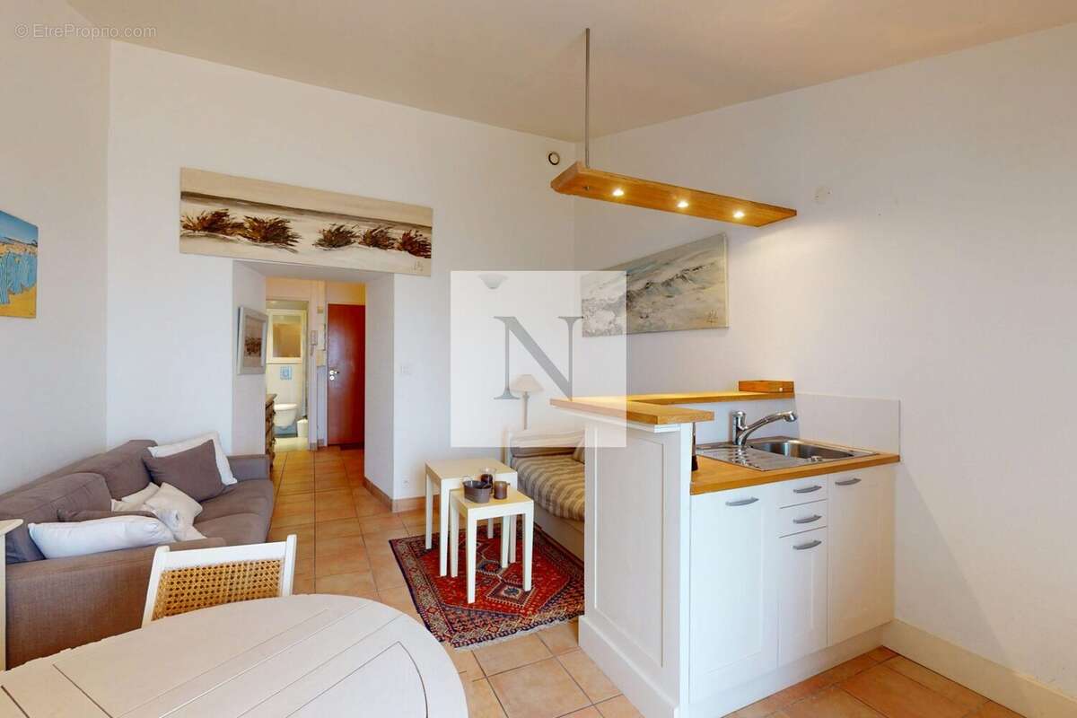 Appartement 27 m² à La Flotte  - photo 3