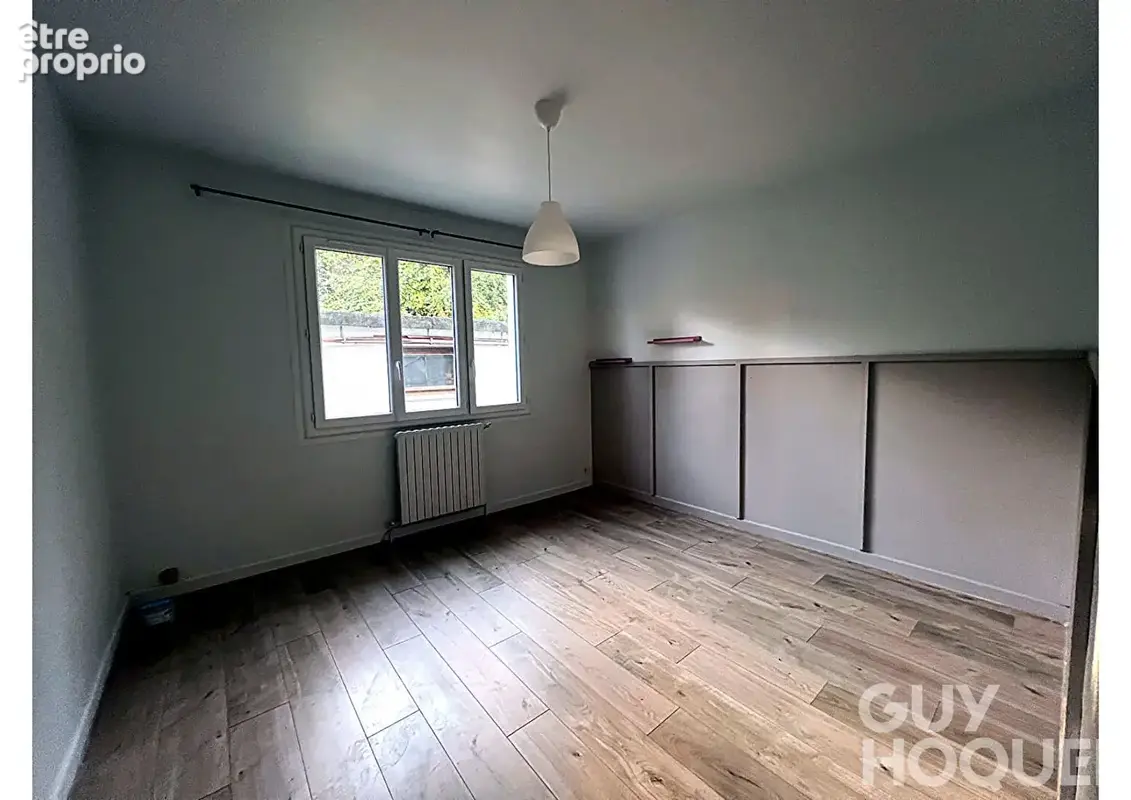 Maison spacieuse à vendre à Mourenx - 5 chambres, 177.60 m² - photo 8