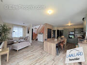 Maison à VERS-SUR-SELLES