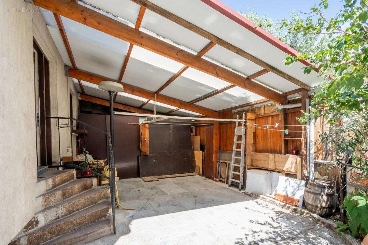 Maison de 5 pièces de 134 m² à Drancy - photo 12