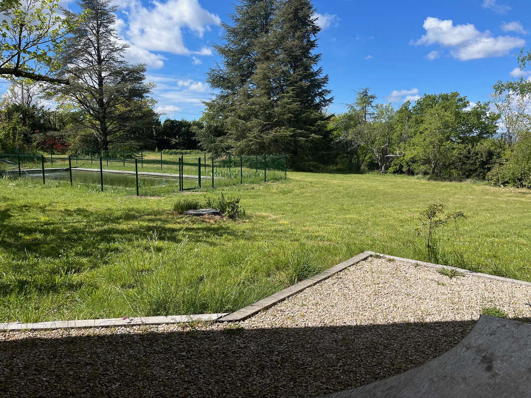 Maison à SAINT-VALLIER-DE-THIEY