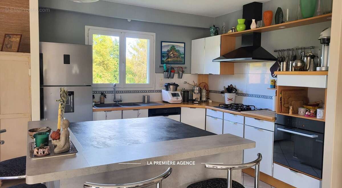 Maison à SAINT-ROMAIN-DE-POPEY