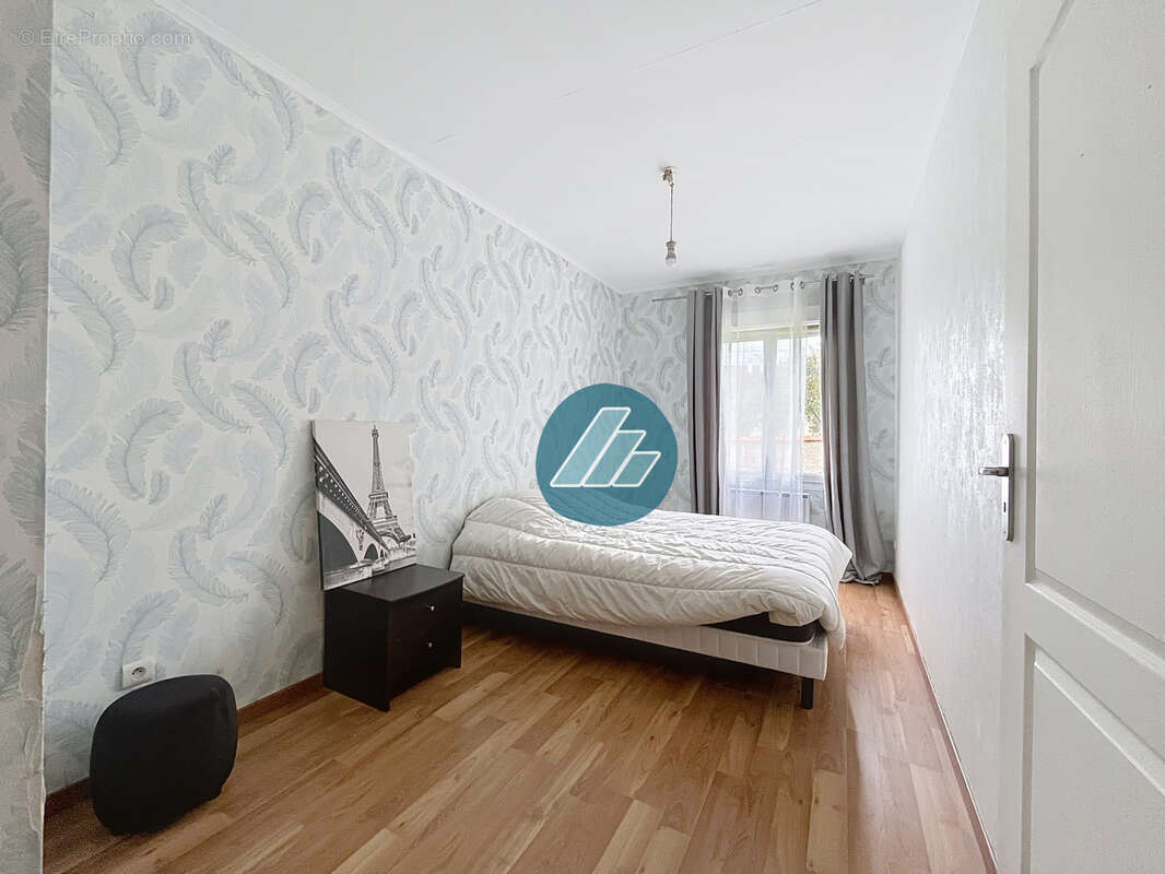 Maison à MOYENNEVILLE