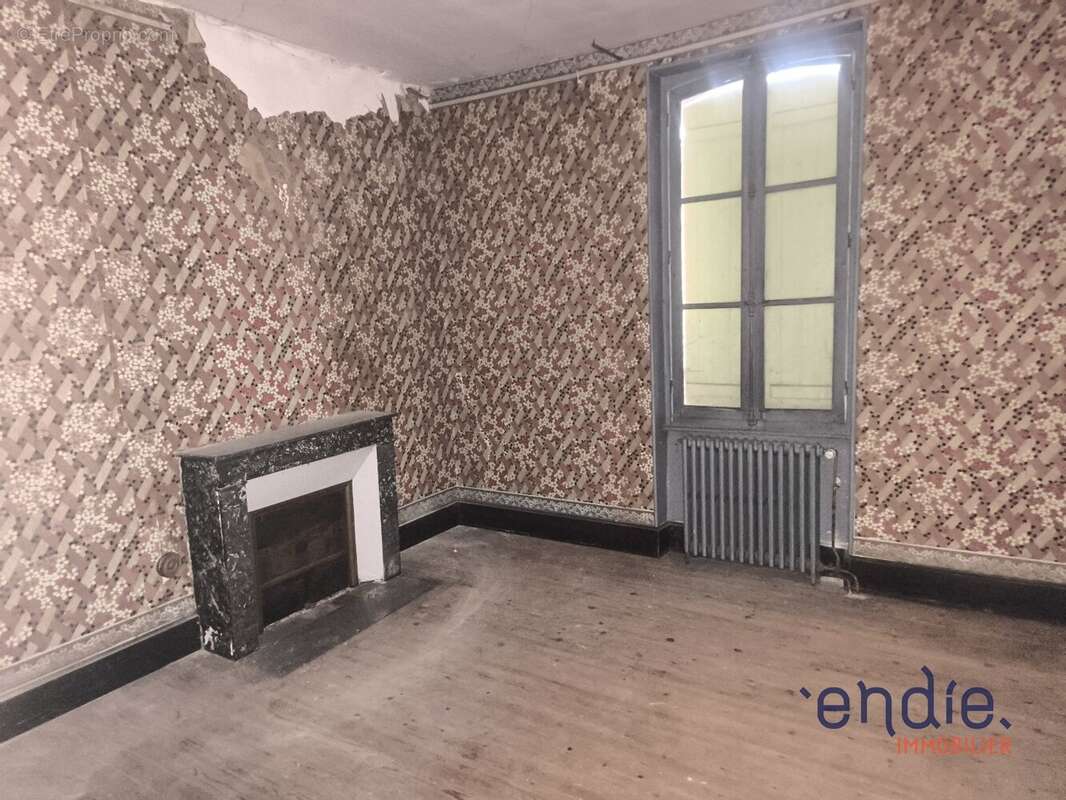 Maison à COSNE-D'ALLIER