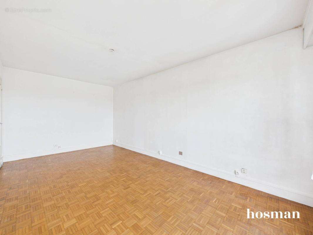 Appartement 3 pièces de 57 m² avec vue dégagée et parking - Rue Du Général Leclerc, Créteil - photo 5