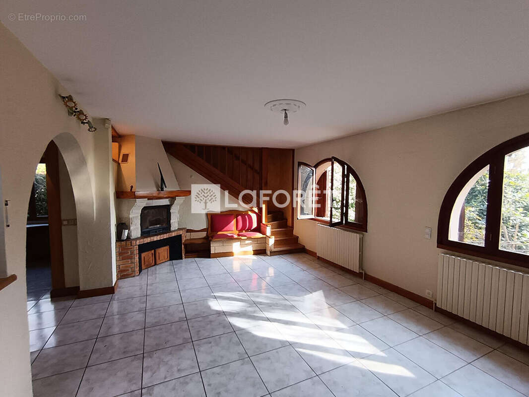 Maison à L&#039;ISLE-ADAM