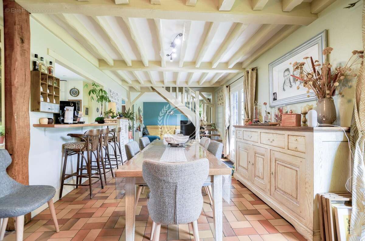 Maison à CONFLANS-SAINTE-HONORINE