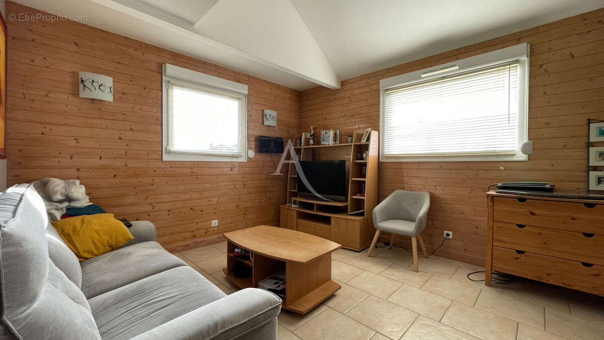 Maison à GIRANCOURT