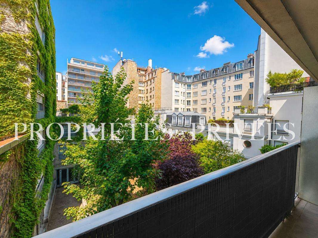 Studio lumineux de 33 m² avec balcon sur jardin au coeur d'Auteuil Sud - Paris 16e - photo 2