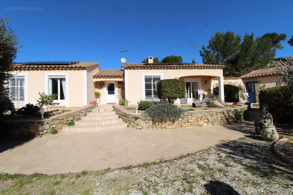 Maison à LEZIGNAN-CORBIERES