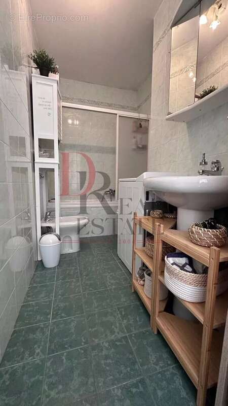 Appartement à ROQUEBRUNE-CAP-MARTIN