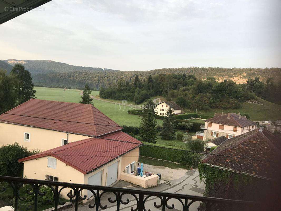 Maison de caractère de 250m2 - 9 pièces- Charme, histoire et fort potentiel touristique - photo 13