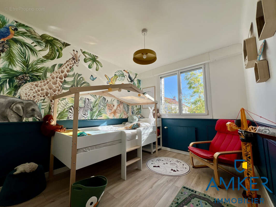 Maison à SAINT-JULIEN-DE-CONCELLES