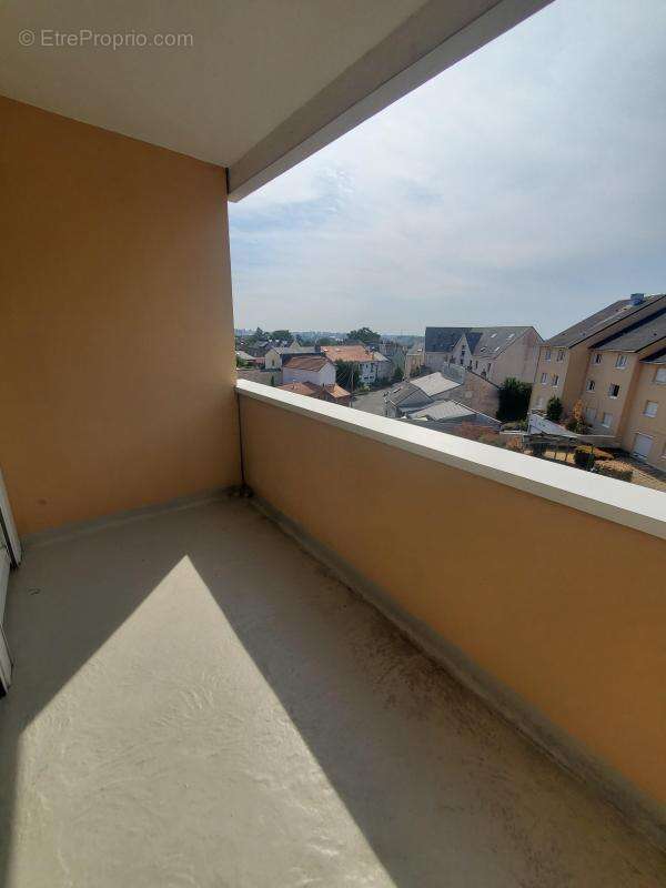 Beau T4 avec parking, cave et balcon - photo 6