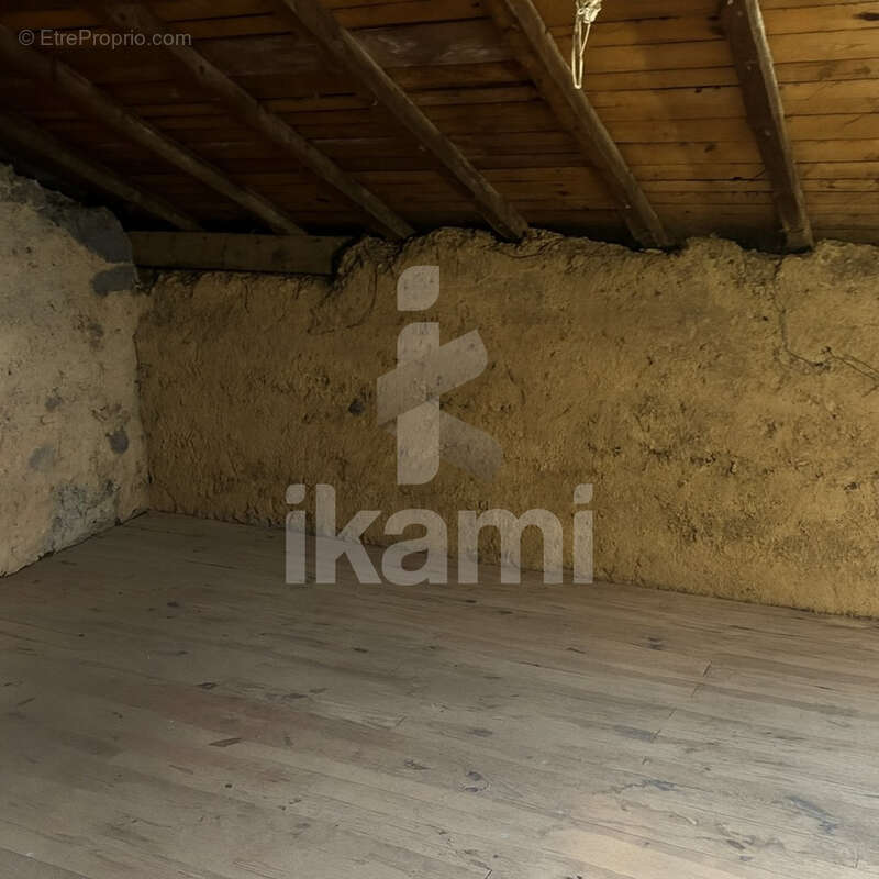 Maison familiale rénovée 165 m2 avec jardin et 5 chambres   Saint-Rambert-d’Albon - photo 10