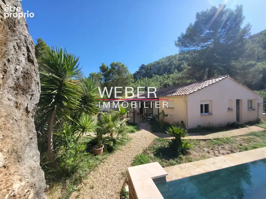 Photo Maison à Evenos au prix de 788 000€