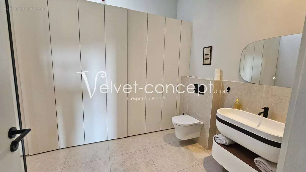 Appartement à VALBONNE