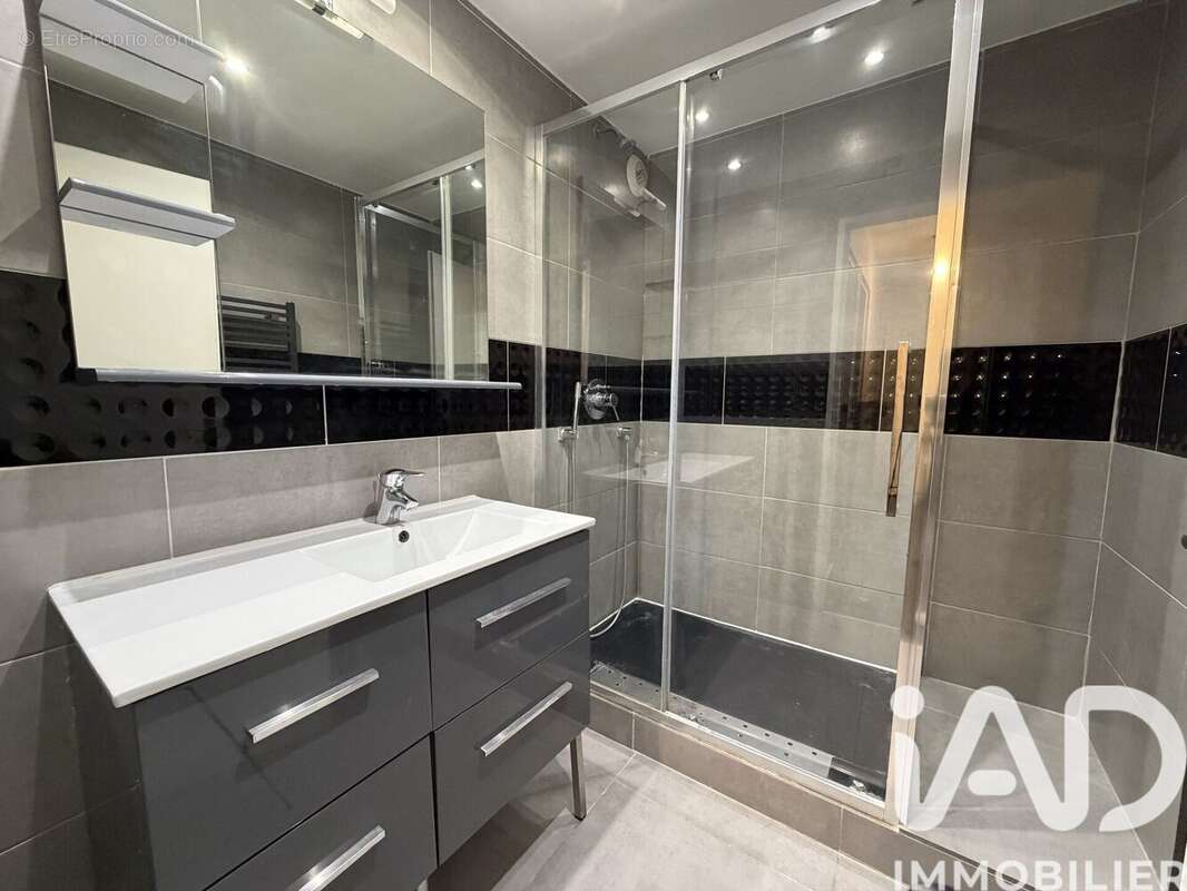 Photo 9 - Appartement à TORCY