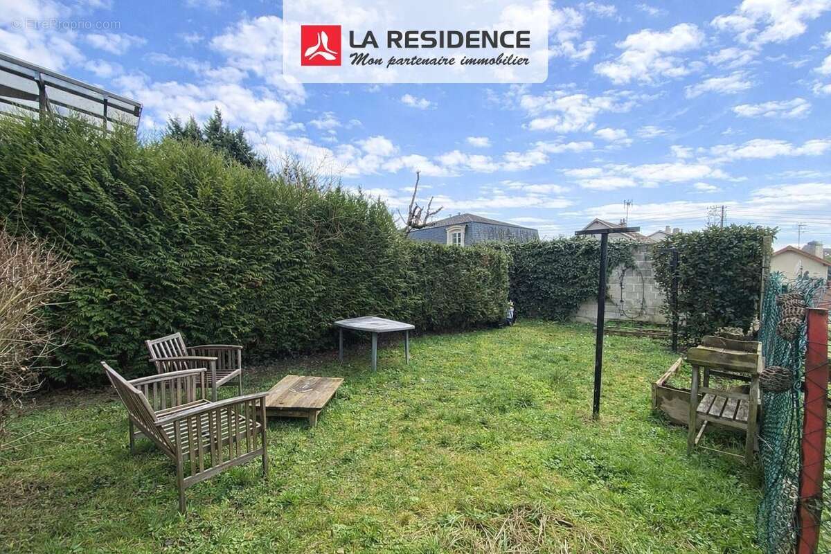 Maison à MONTIGNY-LES-CORMEILLES