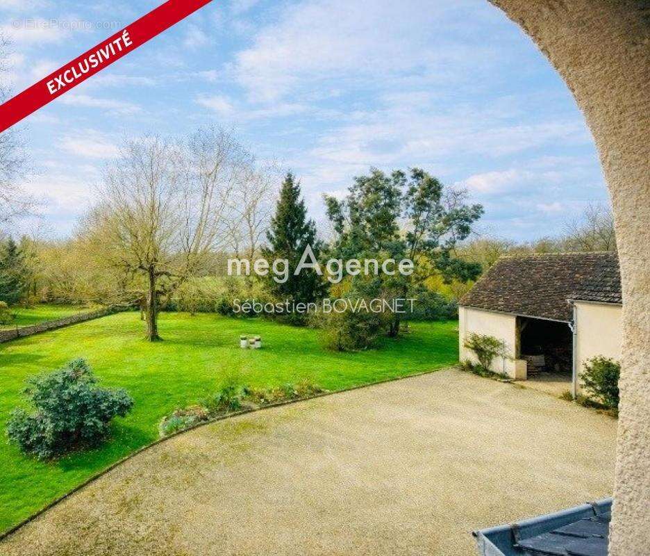 Maison à LA CHAPELLE-SAINT-AUBIN