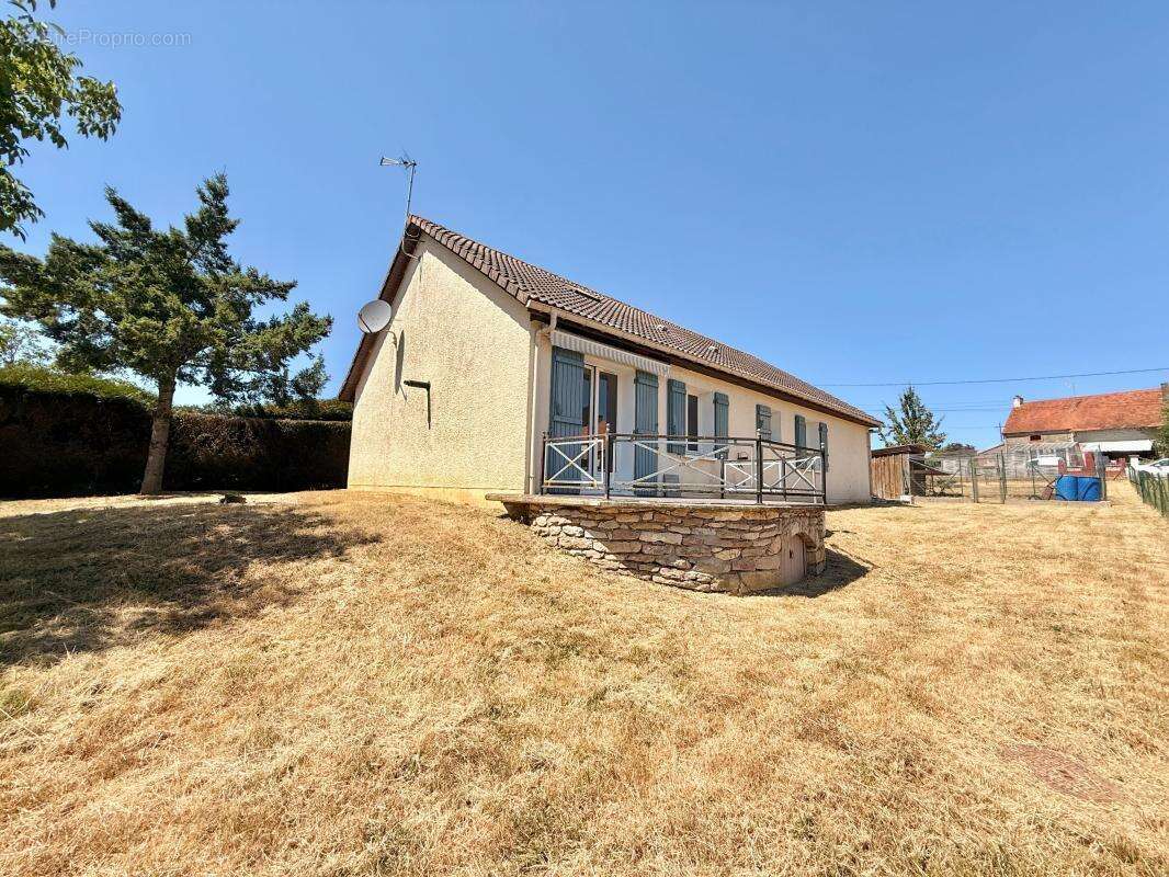 Maison 4 chambres 108m² - photo 13