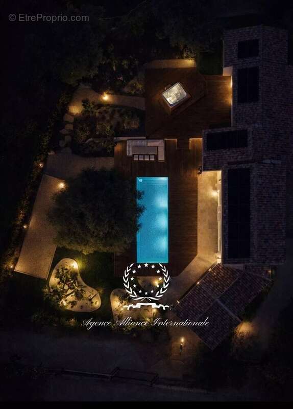 Appartement à LE LUC