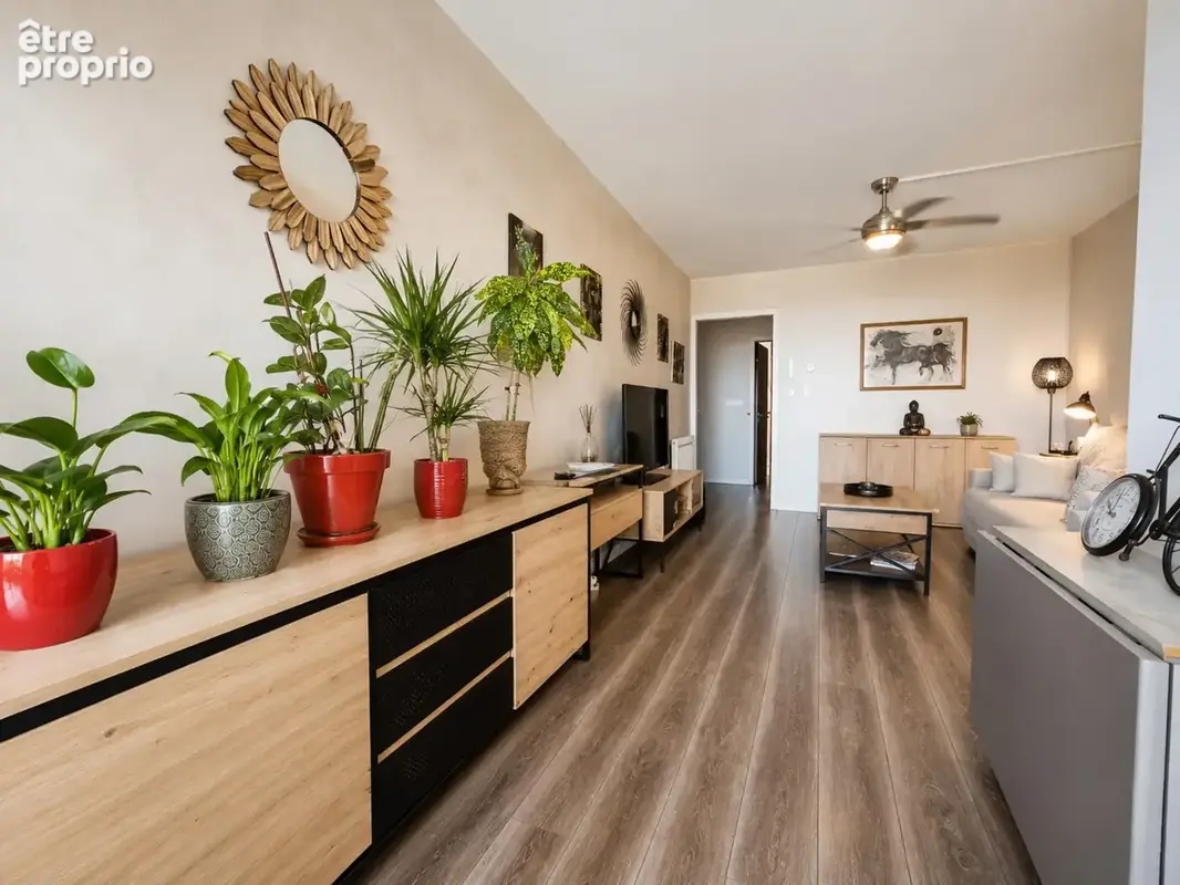 Exclusivité  canet-plage sud - t2 traversant • terrasse • vue mer • parking & cave - photo 2