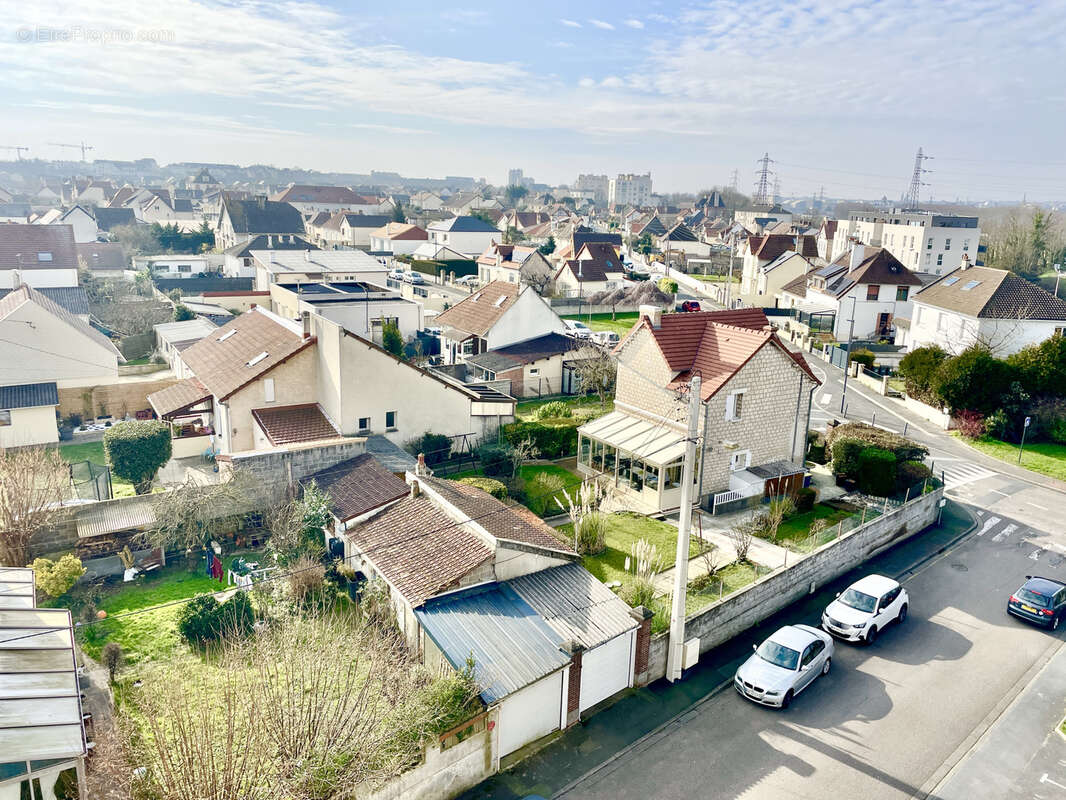 Appartement à MONDEVILLE