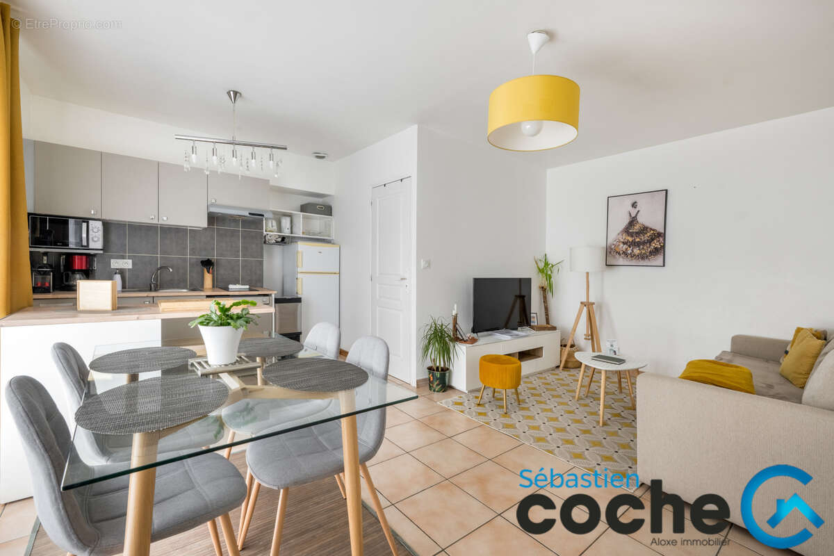 Appartement à SAINT-PRIEST